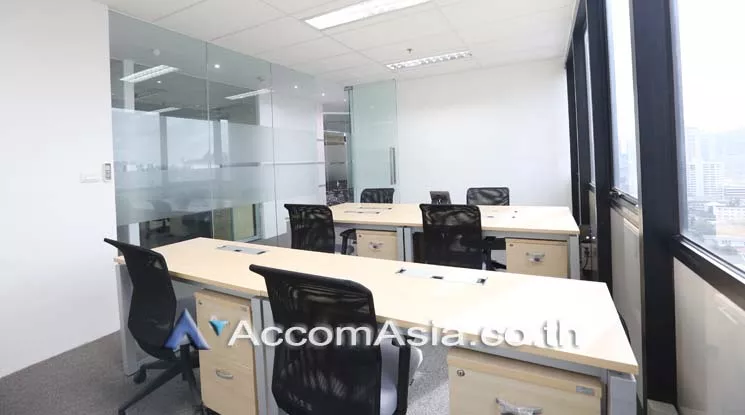  1  Office Space For Rent in Sukhumvit ,Bangkok BTS Ekkamai at Meticulous AA15940